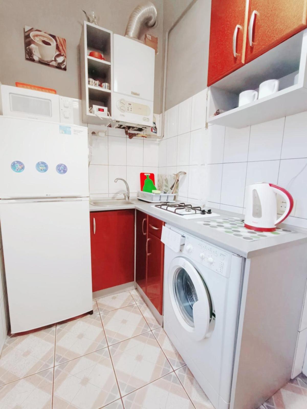 Apartment Anna Lviv Exteriör bild